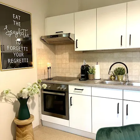 Frank No3 - Klagenfurt - Free Parking, Air Conditioning, Smart-tv & Self Check-in