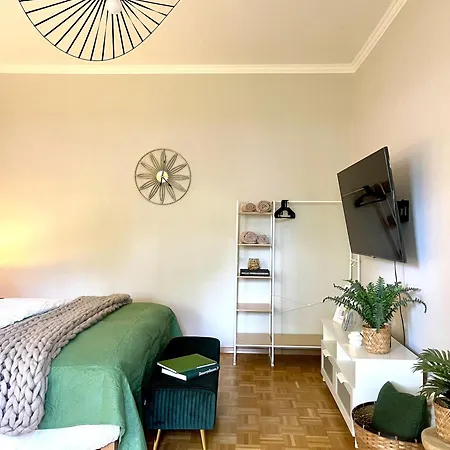 Frank No3 - Klagenfurt - Free Parking, Air Conditioning, Smart-tv & Self Check-in